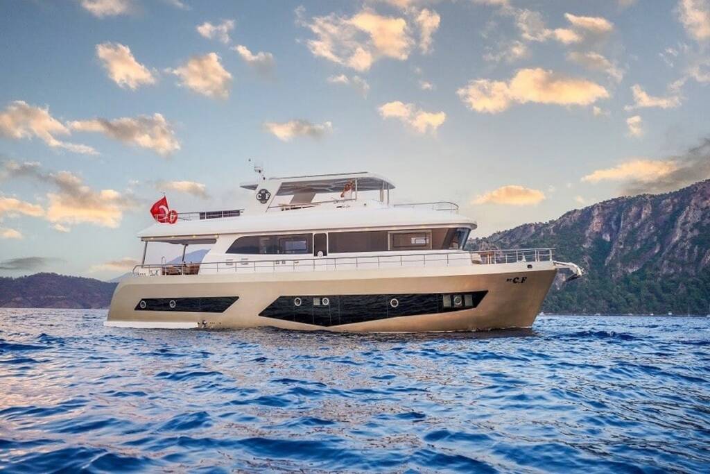 Trawler BY CF