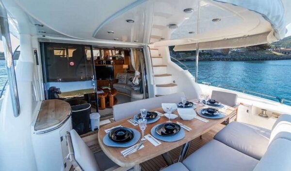 Yacht Sunseeker 75 - Deluxe Yacht Voyage Bodrum
