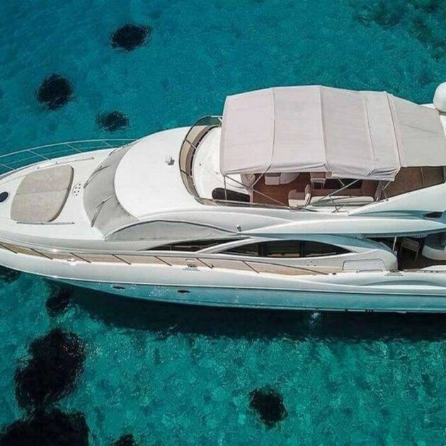 Luxury Yacht Rental in Bodrum Sunseeker 75