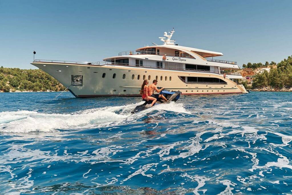 Queen Eleganza Split Croatia