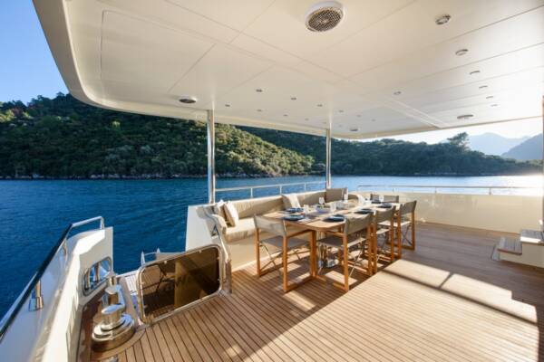 Motoryacht Tanway - Image 11