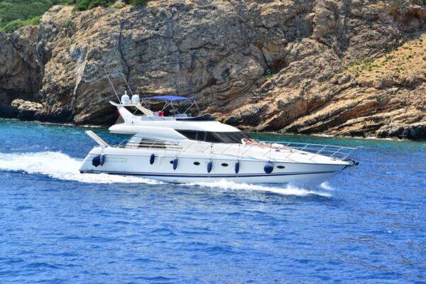 Sunseeker 62 - Image 2