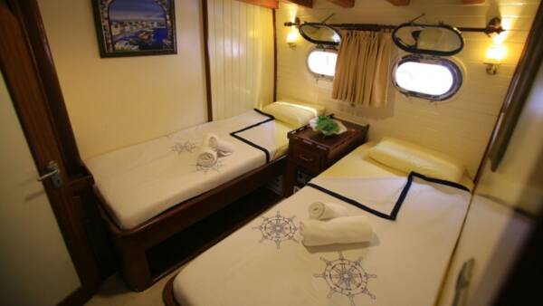 Aegean Clipper - Image 36