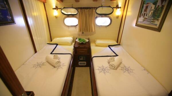 Aegean Clipper - Image 37