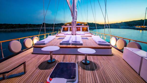 Dea Del Mare - Image 34