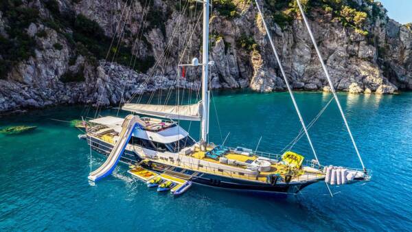 Sailing Yacht Good Life - Image 7
