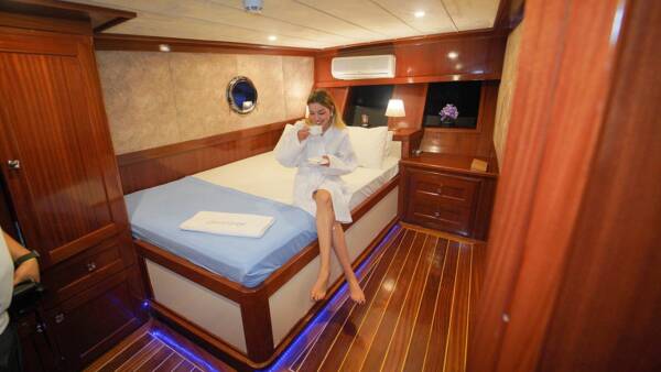 Queen of RTT - Image 36