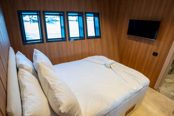 Trawler Almila - Image 14