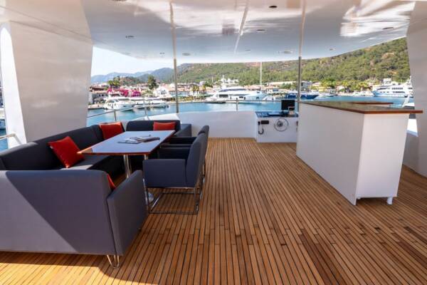 Trawler Almila - Image 20