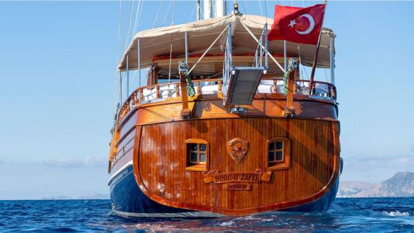 Burcu Zafer - Image 29