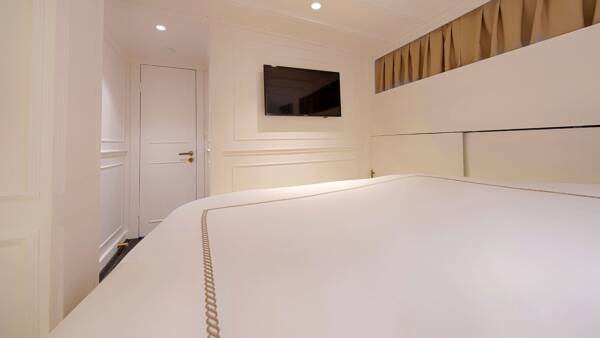 Liberte-11 - Image 12