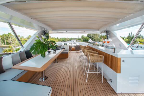 Emina - Image 20
