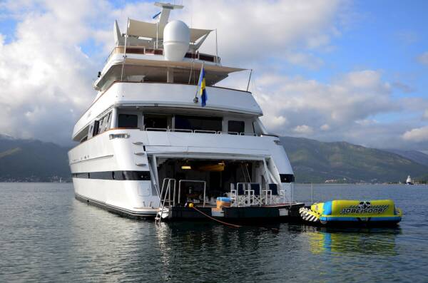 Ladyship - Image 25