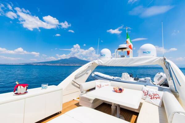 Riviera - Image 20