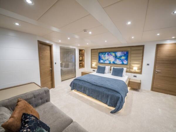 Deep Water - Image 15