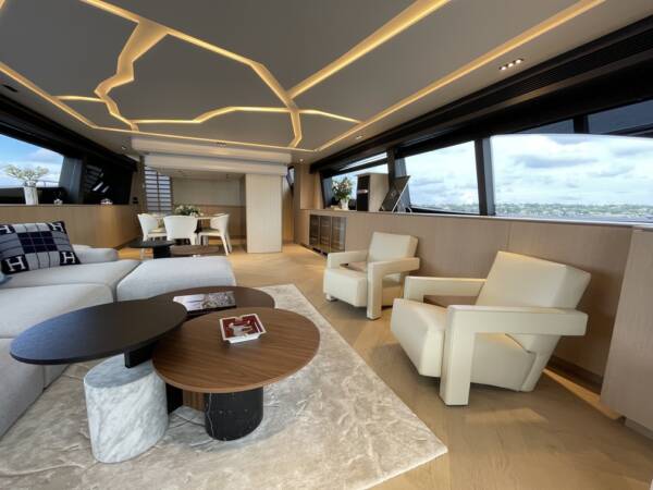 Ferretti 881 - Image 10