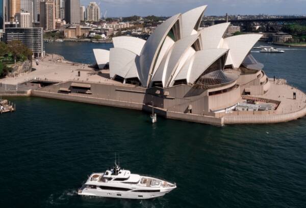 Oneworld - Image 5