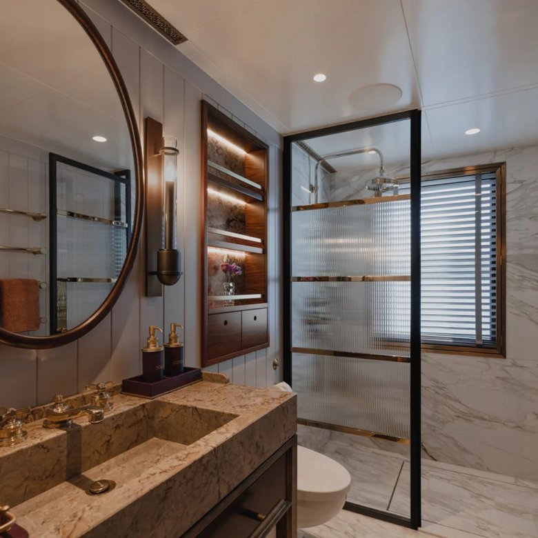 Pink Shadow Damen Yacht - Image 26